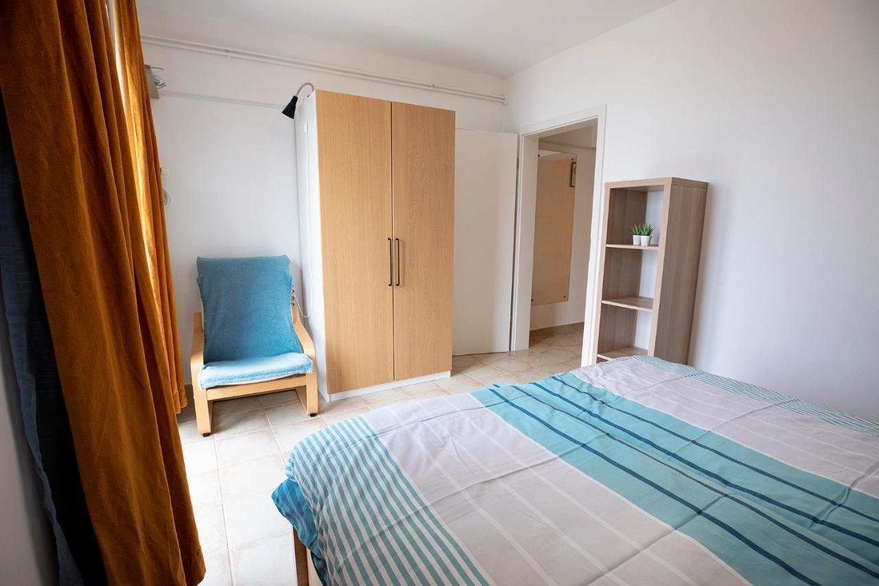 Apartment Apartma Categorical *